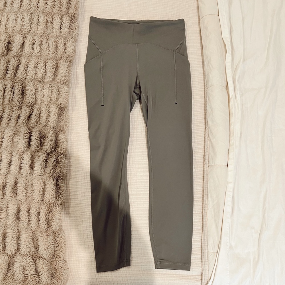 Lululemon Slate Gray/Green Leggings